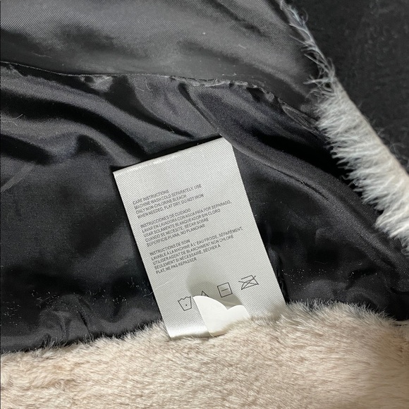 NWT Betsy Johnson Penny Lane Faux Fur Collar Black Jacket Coat - Picture 5 of 11